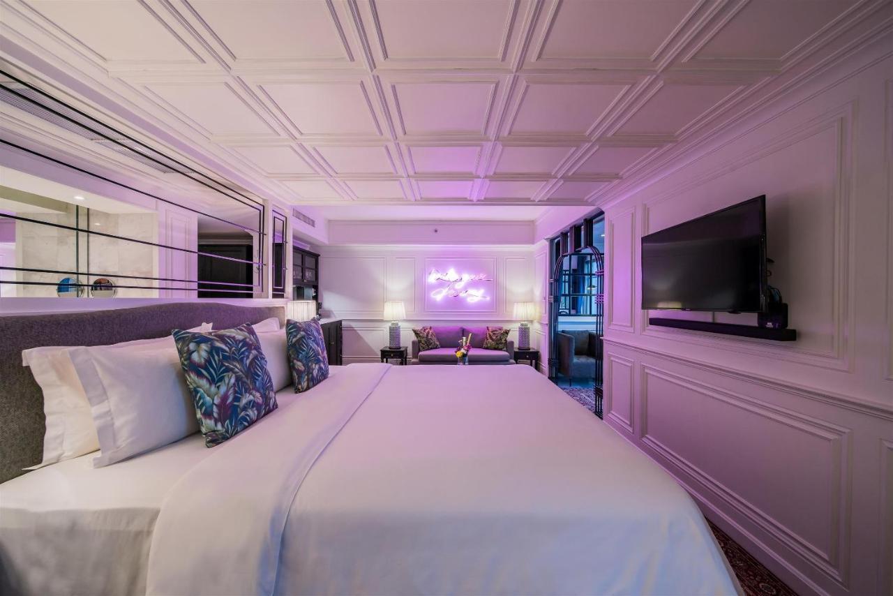 Akara Hotel Бангкок Экстерьер фото Deluxe Suite
